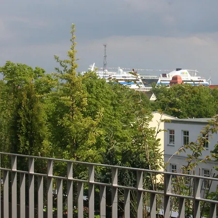 Warnemuende Penthouse Luv 54656 Росток